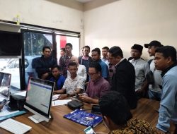 Merasa Dilecehkan, Mahasiswa UIR Didampingi IKA UIR Mendatangi POLDA Riau