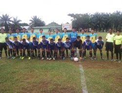 Turnamen Sepak Bola U-20 Memperebutkan Piala Camat  Rantau Utara Tim Kesebelasan Kelurahan Pulo Padang Dan Tim Kelurahan Aek Pahing  Melaju Ke Babak 6 Besar.
