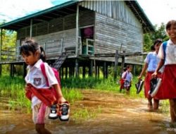 Rusdi Bromi | Antara Cita-cita Dan Fakta Belum Selaras Dalam Dunia Pendidikan Indonesia