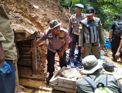 Diduga Masih Ada Aktifitas, Polisi dan TNI, Sasar Ratusan Lobang Emas di TNGHS Lebak