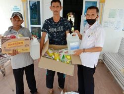 Osman Bagikan Hand sanitizer dan Disinpektan Kesetiap Masjid di Kelurahan Parit Culum 1