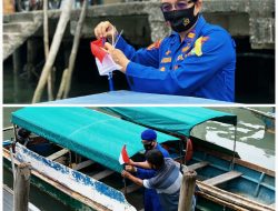 Satpolairud Kibarkan Bendera di Kapal Nelayan