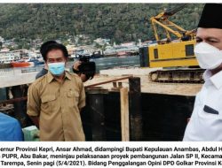 Ansar Ahmad Tinjau Proyek Jalan SP II Senilai Rp 72, 6 Miliar di Siantan