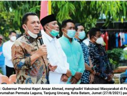 Gubernur Kepri Hadiri Vaksinasi untuk Masyarakat di Tanjung Uncang