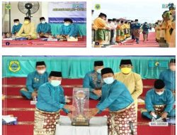 Bupati Tanjung Jabung Timur Romi Hariyanto Serahkan Piala Bergilir MTQ ke 50 Tingkat Provinsi Jambi