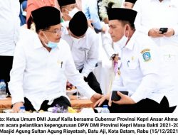 Jusuf Kala Lantik Pengurus DPW DMI Kepri Periode 2021-2026