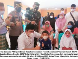 Bersama Plt Bupati Bintan, Kolonel Ketut Arta Tinjau Vaksinasi Anak Usia 6-11 Tahun