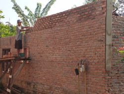 Kades Dagang Kelambir : Upah Pekerja Bedah Rumah Bersumber Dari Swadaya Masyarakat