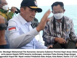 Tito-Ansar Berkunjung ke Pulau Karang Singa