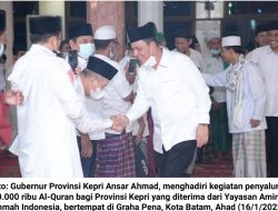 Ansar Ahmad Terima 10.000 Al-Quran dari Yayasan Amirul Ummah Indonesia