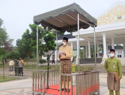 Peringati HUT Provinsi Jambi Ke-65 Wakil Bupati Muaro Jambi Bambang Bayu Suseno Pimpin Upacara