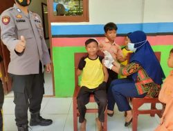 Bhabinkamtibmas Polsek Sei Kanan Monitoring Kegiatan Vaksinasi Di Wilayah Desanya