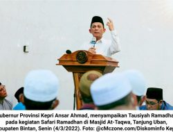 Safari Ramadhan 1443 H: Ansar Ahmad Sampaikan Tausiyah Ramadhan di Masjid At-Taqwa Tanjung Uban