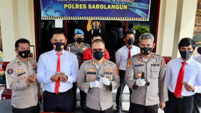 Satuan Narkoba dan Satuan Reskrim Polres Sarolangun Gelar Press Release 