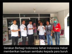 Ratusan Paket Sembako dari Gerakan Berbagi Indonesia Sehat Indonesia Hebat Disalurkan kepada Buruh di Medan
