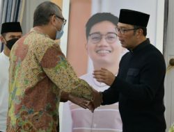 Datangi Gubernur Jawa Barat, Wako Riza Falepi Sampaikan Belasungkawa