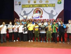 lrwasda Polda Sumut Tutup Pertandingan Badminton TNI-Polri di Gedung PBSI Medan
