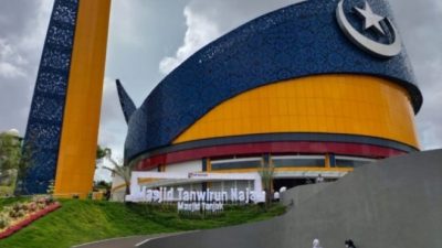 Masjid Bentuk Unik, Menko Bidang Perekonomian Resmikan Masjid Tanjak Di Batam