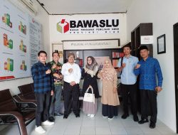NETFID (Network for Indonesian Democratic Society) Audiensi Dengan Bawaslu Riau