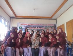 Ibu-Ibu Nagari Padang Lua Ikuti Pelatihan Menjahit Bed Cover