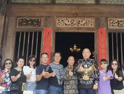 Ikatan Keluarga Masyarakat Rohil Jakarta Ramai-Ramai Kunjungi Bangunan Tua dan Bersejarah di Bagansiapiapi