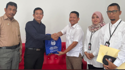 Penghubung Komisi Yudisial Provinsi Riau Sambangi LBH PEKAT IB Riau
