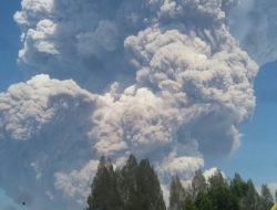 Gunung Sinabung Kembali Meletus Dengan Dahsyatnya
