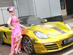 Selebritis Roro Fitria Ditangkap karena Sabu