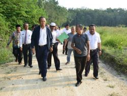 Percepatan Infrastruktur Kampar.,,,Bupati Tinjau Rencana 5 Akses Jalan Alternatif.