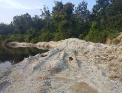 Galian C Makin Marak,,LSM PMPR- I Kampar Soroti Galian C Yang Tidak Mengantongi Ijin dan Merusak Lingkungan.