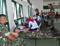 Prajurit Batalyon 132 Bima Sakti Donorkan Darah