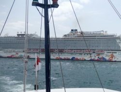 Kunjungan Perdana, Bintan Menjadi Destinasi Wisata Baru Kapal Pesiar Genting Dream