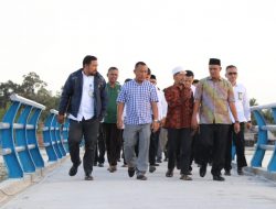 Wabup Bintan Lepas Gerak Jalan 17 Km Bintan Utara