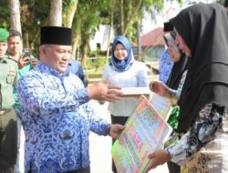 Hardiknas Tahun 2019, Pemda Kampar Berikan Penghargaan Kepada Guru Berprestasi.