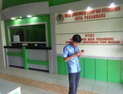 Dikonfirmasi terkait kinerja Satgas Sampah , kabid program dan sekretaris alergi terhadap wartawan .