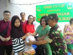 Koramil 415-11/Jbt dan GKY Bagikan Sembako Gratis