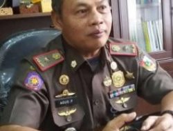 Kasat Satpol PP Pekanbaru Tertipkan Operasional Pelaku Usaha