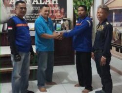 Anjangsana ke Al Falah, PPWI Sumbar Serahkan Bantuan