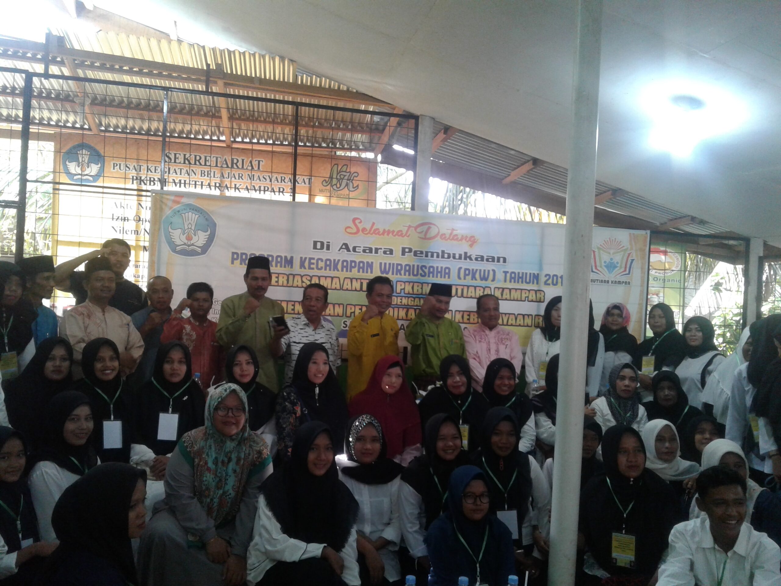Program Kecakapan Wirausaha PKBM Mutiara Kampar Resmi di Laksanakan