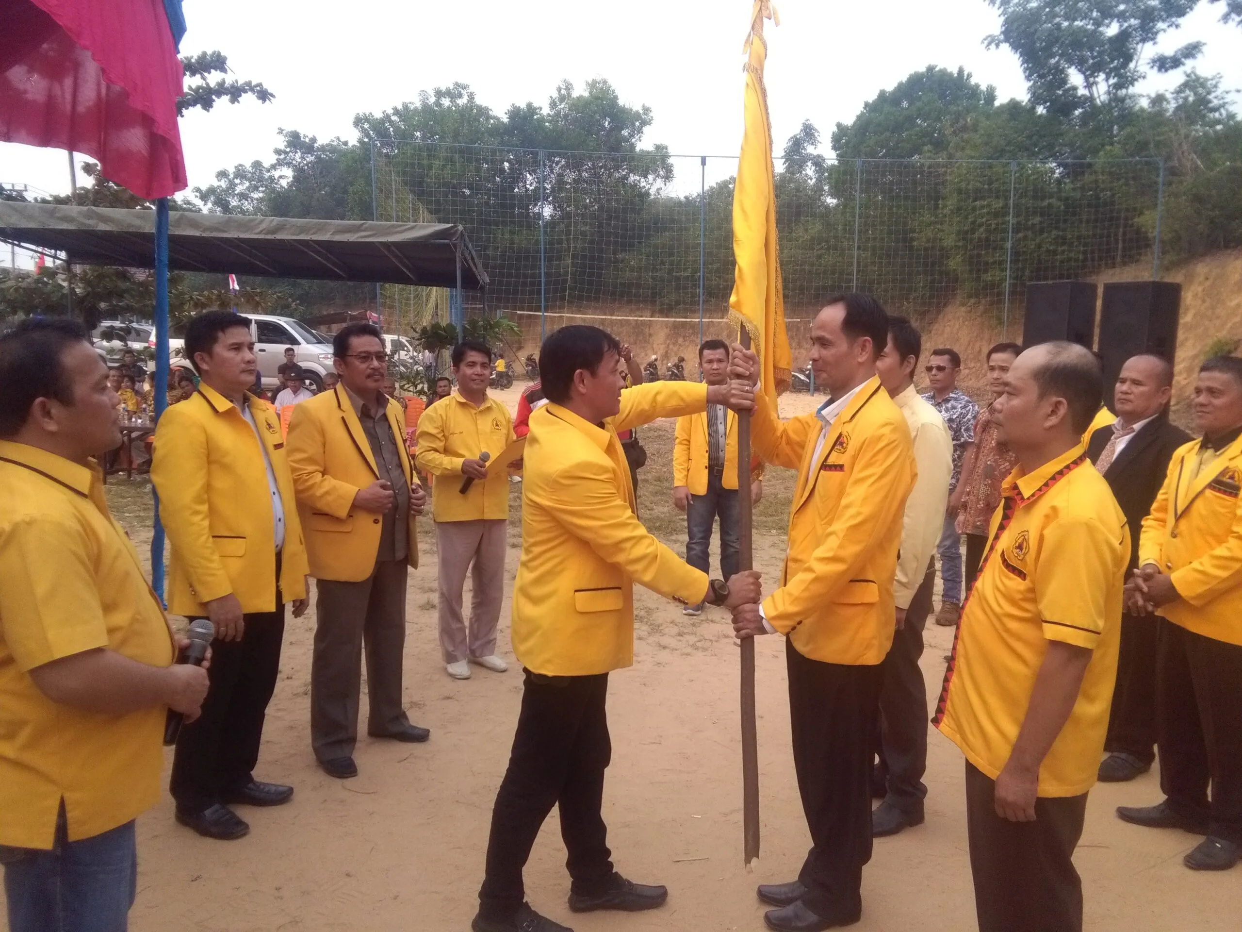 Wilman Nazara Dipercaya Kembali Menjadi Ketua DPC ONUR Payung sekaki .