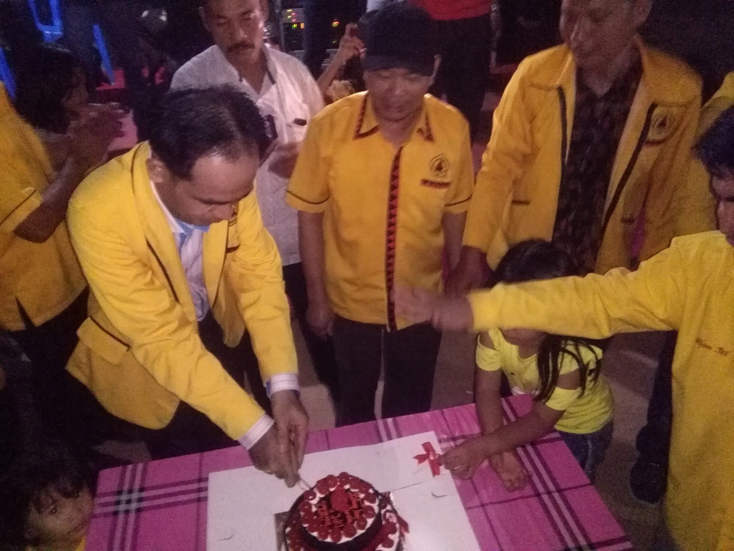 Ultah DPC ONUR kecamatan Payung Sekaki Ke 4 ,, Wilman Nazara Sebut Banyak Mimpi Yang Belum Terwujud .