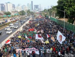 Tolak RUU KPK Lagi – Lagi Mahasiswa Jadi Korban , 232 Orang Terluka Dan 3 Dikabarkan Kritis , Bahkan Dikabarkan 3 Wartawan Jadi Korban