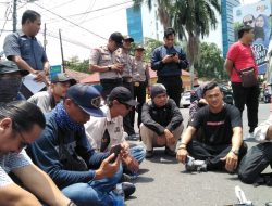 Stop Kriminalisasi Pers , FPII Babel  Demo Mendesak Kapolri Bersikap Adil Terhadap.Wartawan .