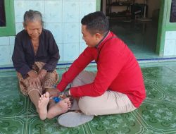 Berhati Mulya Dan Patut Ditiru ,Kisah  Kades Socorejo Relakan Gaji 3 Tahun Demi Membantu 200 Janda Tua 