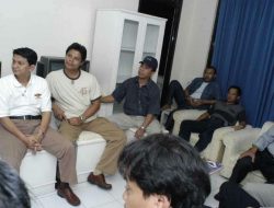 Dibalik Viralnya Foto Lama Idham Azis dan Tito Karnavian : Nasib Orang Kita Tidak Tahu, Berbaiklah pada Sesama