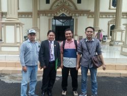 Terkait Dugaan Korupsi Dana Desa Ture, Dian Burlian,SH.MA. Serahkan Berkas Tambahan ke Polda Jambi