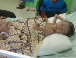 Jenguk Pasien Bocah Pengidap Tumor Ganas, FPII Riau Tunjukan Kepedulian Sesama