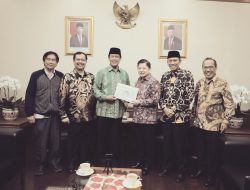 Menteri PPN/Kepala Bappenas Bahas Pembangunan Infrastruktur Bersama Pemprov Kepri