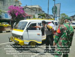 Cegah Virus Corona, Polisi “Semprot” Angkot