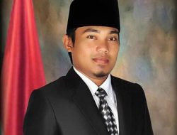 Takjub Keindahan Alam Kampar, David Hendra, Wakil Dewan Kesenian Kampar Lukiskan Keindahan Melalui Puisi